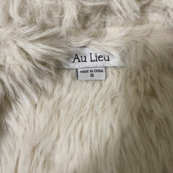 Shearling vest - Picture 4 of 5